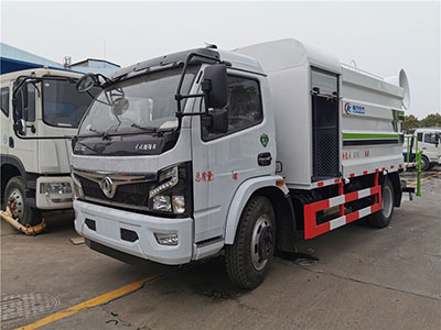 福瑞卡多功能抑尘车